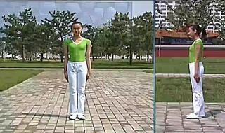 中学生广播体操舞动青春